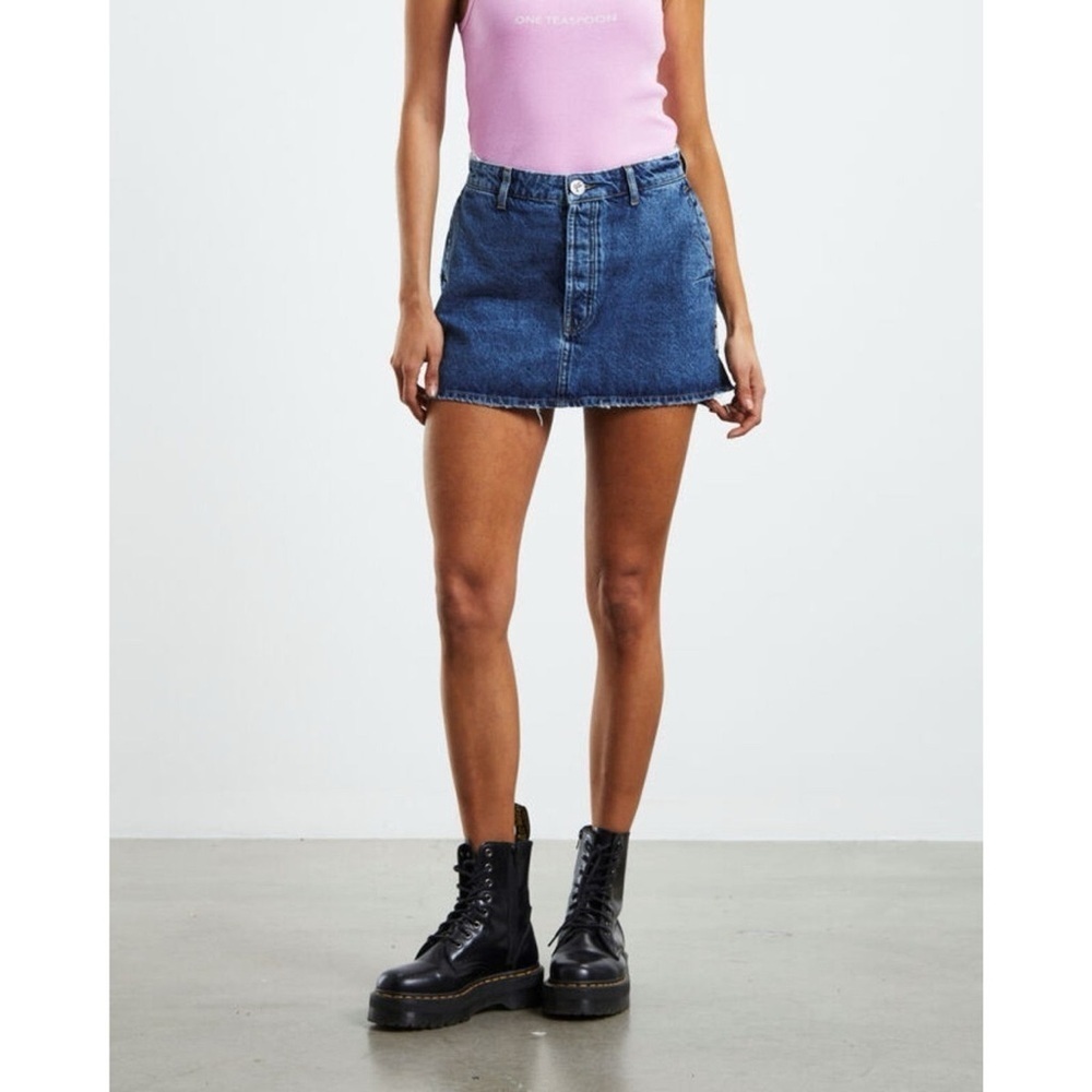 NWT One Teaspoon Denim Mini Skirt Size 29
